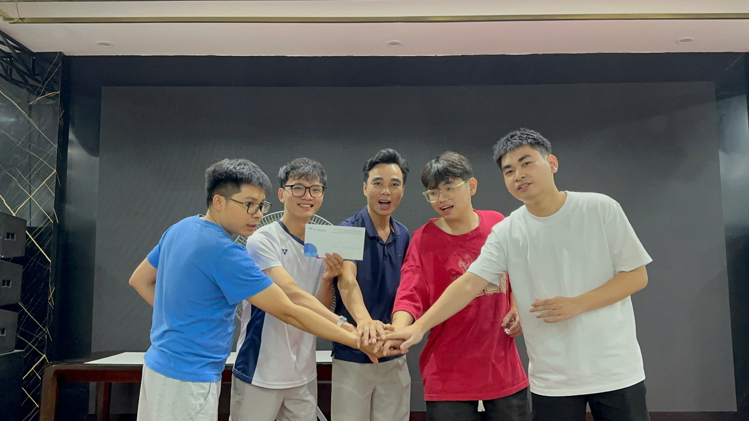 Hoạt động trải nghiệm 6